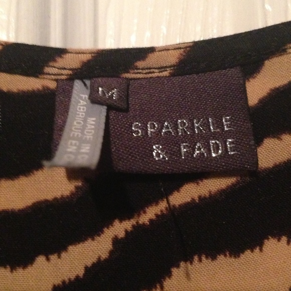 Urban Outfitters Zebra/ cheetah shirt - Picture 3 of 3